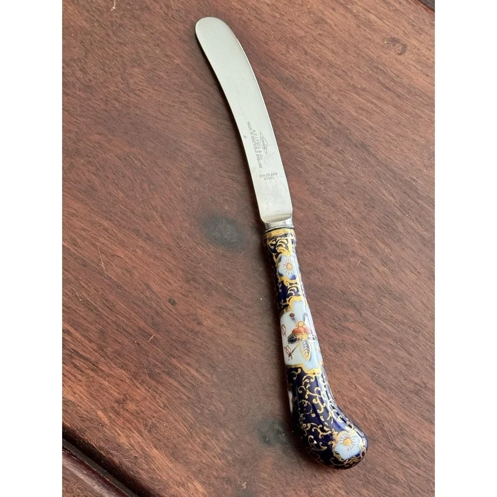 A. E. Lewis & Co Sheffield England Cobalt Floraine Imari‎ Butter Knife RARE BK2